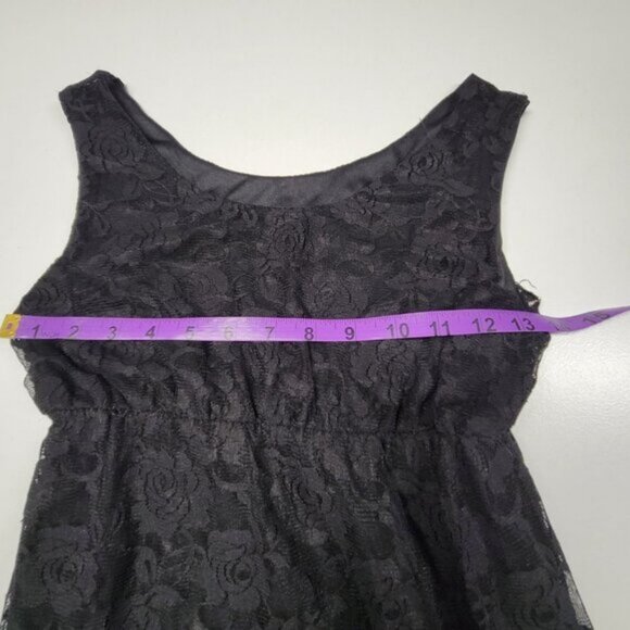 Black Lace Mini Flared Sleeveless Dress  Size XS or S - Picture 10 of 10